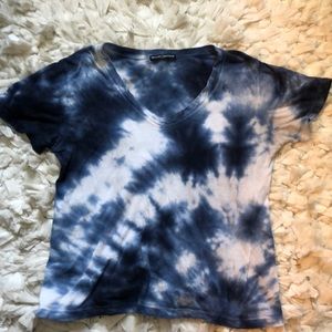 Blue tie-dye shirt!💙